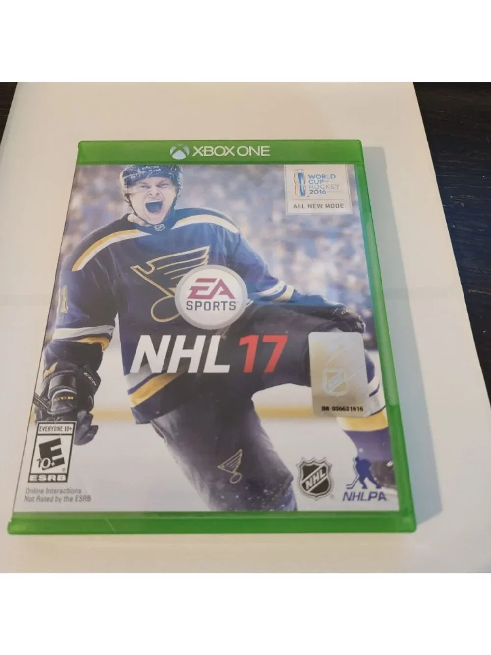 Xbox One 3 games bundle Trials Fusion FIFA 18 NHL 17 soccer hockey videogames